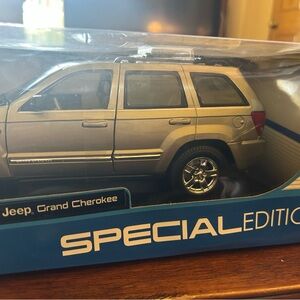 Jeep Special Edition Model Car in Metallic Tan
